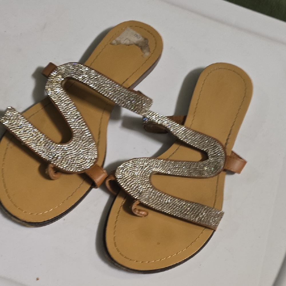 Madeline Stuart Rhinestone Detail Elegant Gold Women's Sandals Size 10